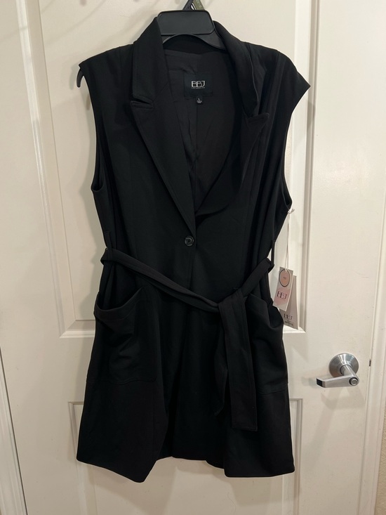BBJ Los Angeles Jackets & Blazers - BBJ Black Sleeveless Belted Blazer